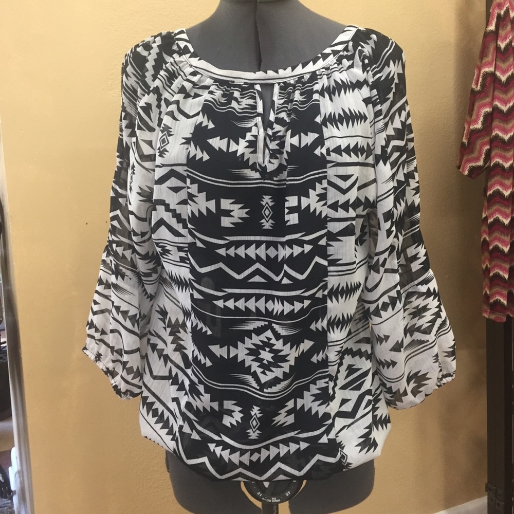 Southwest peasant top size med